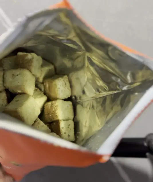 말차러스크 포장뜯은모습