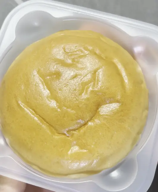 황치즈크림빵 포장벗긴모습